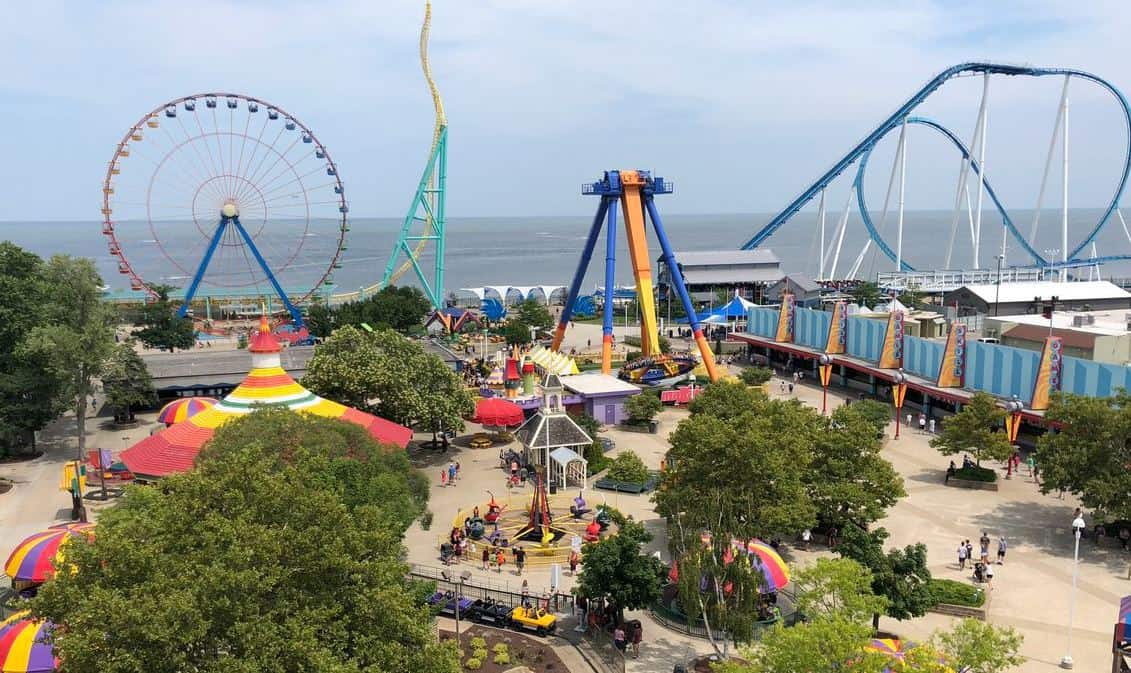 Group Transportation to Cedar Point | Cleveland Elite Transportation