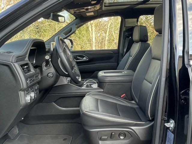 2022 GMC Yukon SLT XL 2