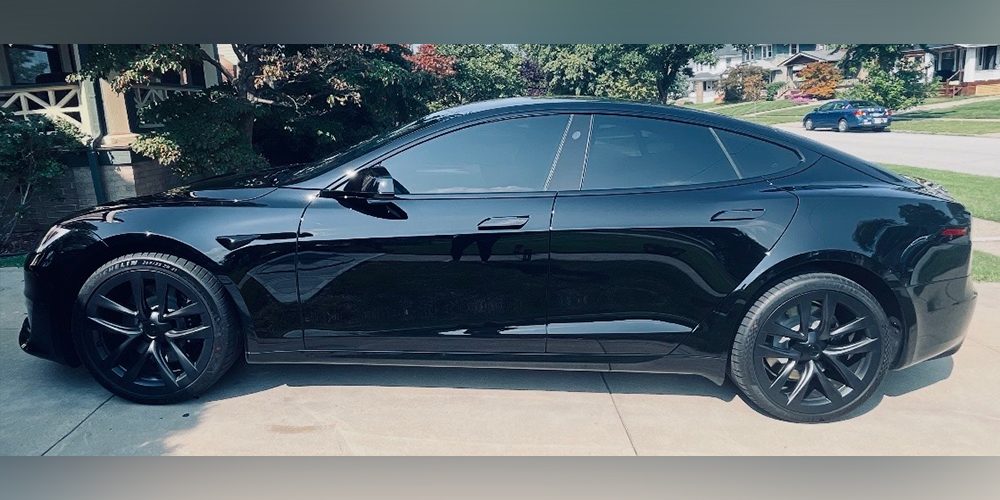 2025TeslaModelS-Horiz1