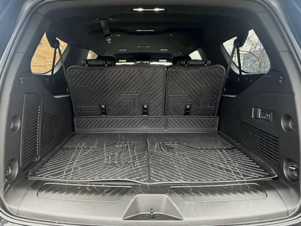 Private-Transportation-CLE-2026-Chevrolet-Suburban-LT-Cargo