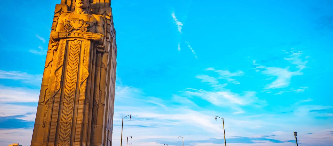 Travel in Comfort with an Airport Pick-Up Service in Cleveland (1)